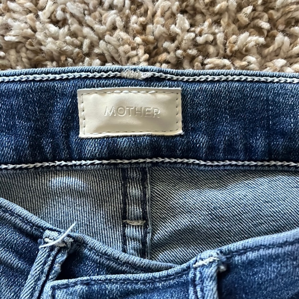 Mother denim weekender pet free smoke free